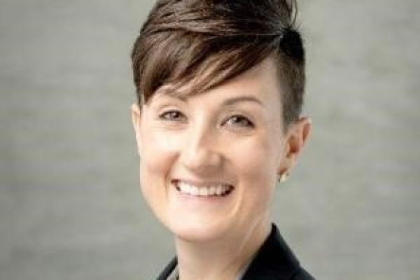 Diana Lautenberger headshot