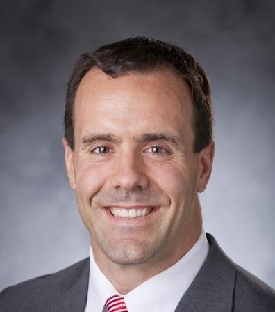 Chris Roth headshot